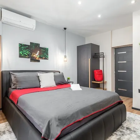 Appartement Modern & Warm Near Arena