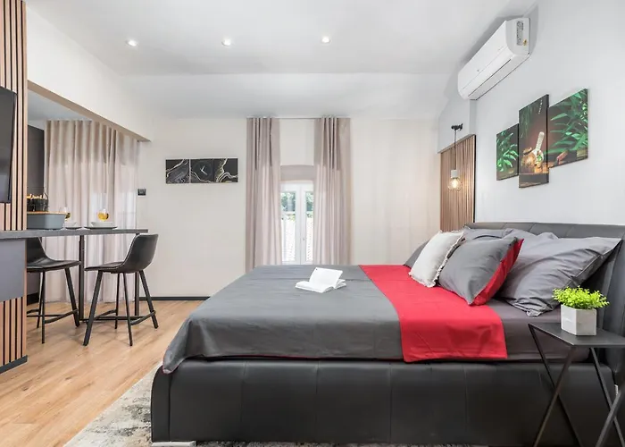 Modern & Warm Near Arena 公寓 普拉